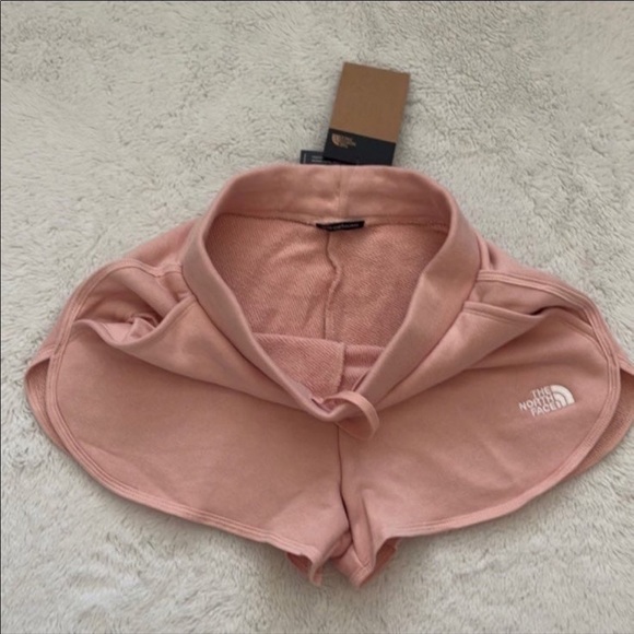 (NWT) The North Face Women's Simple Logo Short in Evening Sand Pink - Picture 8 of 14